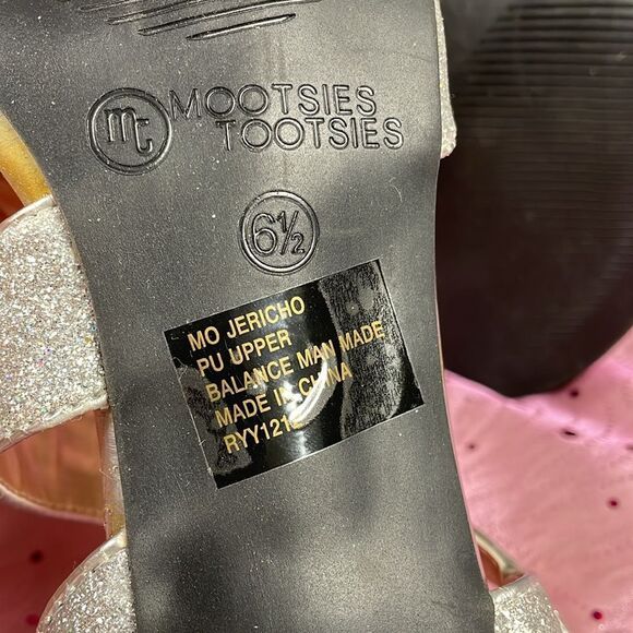 Mootsies Tootsies Strappy Silver Glitter Dress Clear Heel Sz 61/2 NWOT Old Stock - Picture 12 of 17